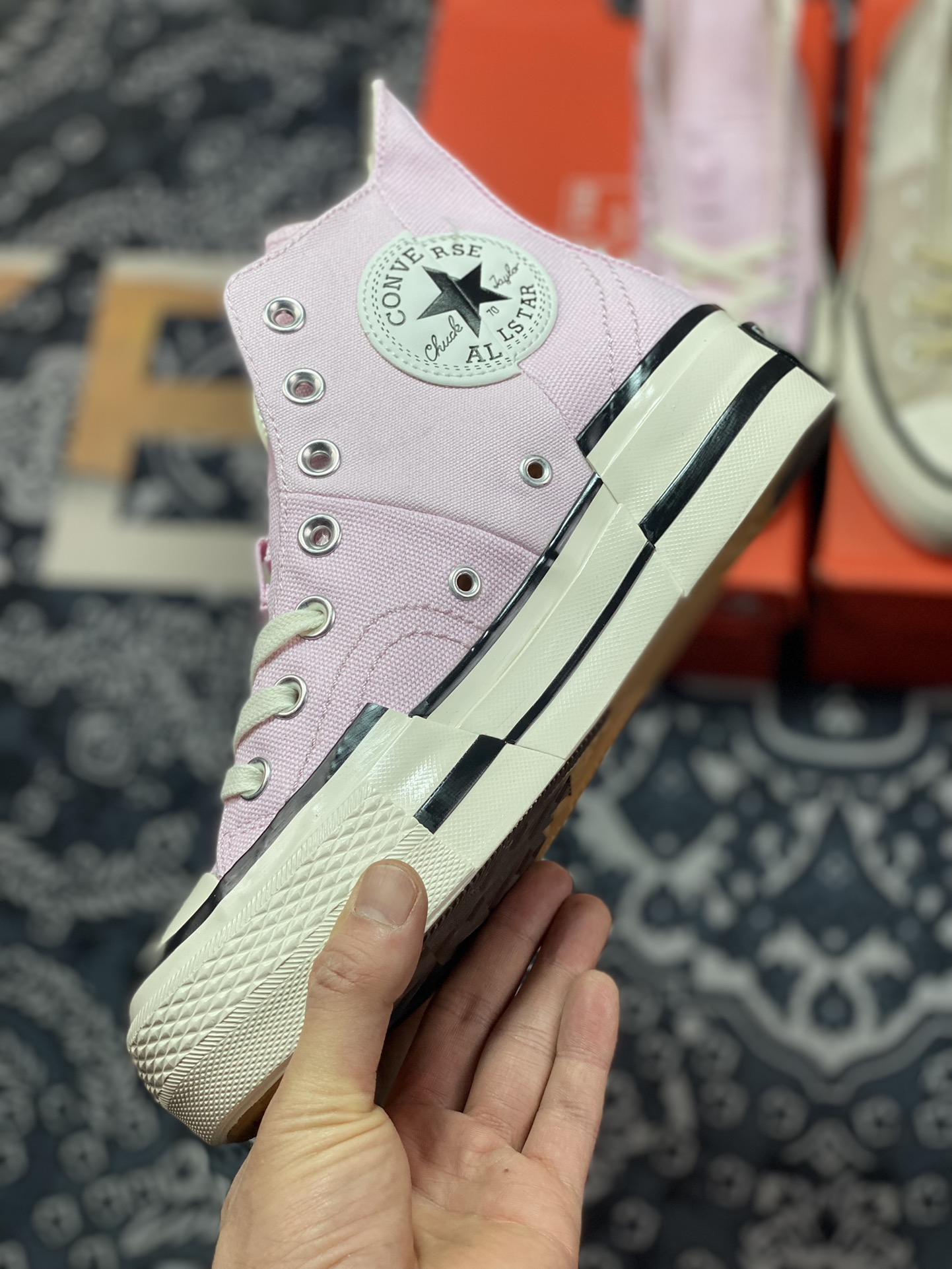 Converse Chuck 70plus pink A04366C