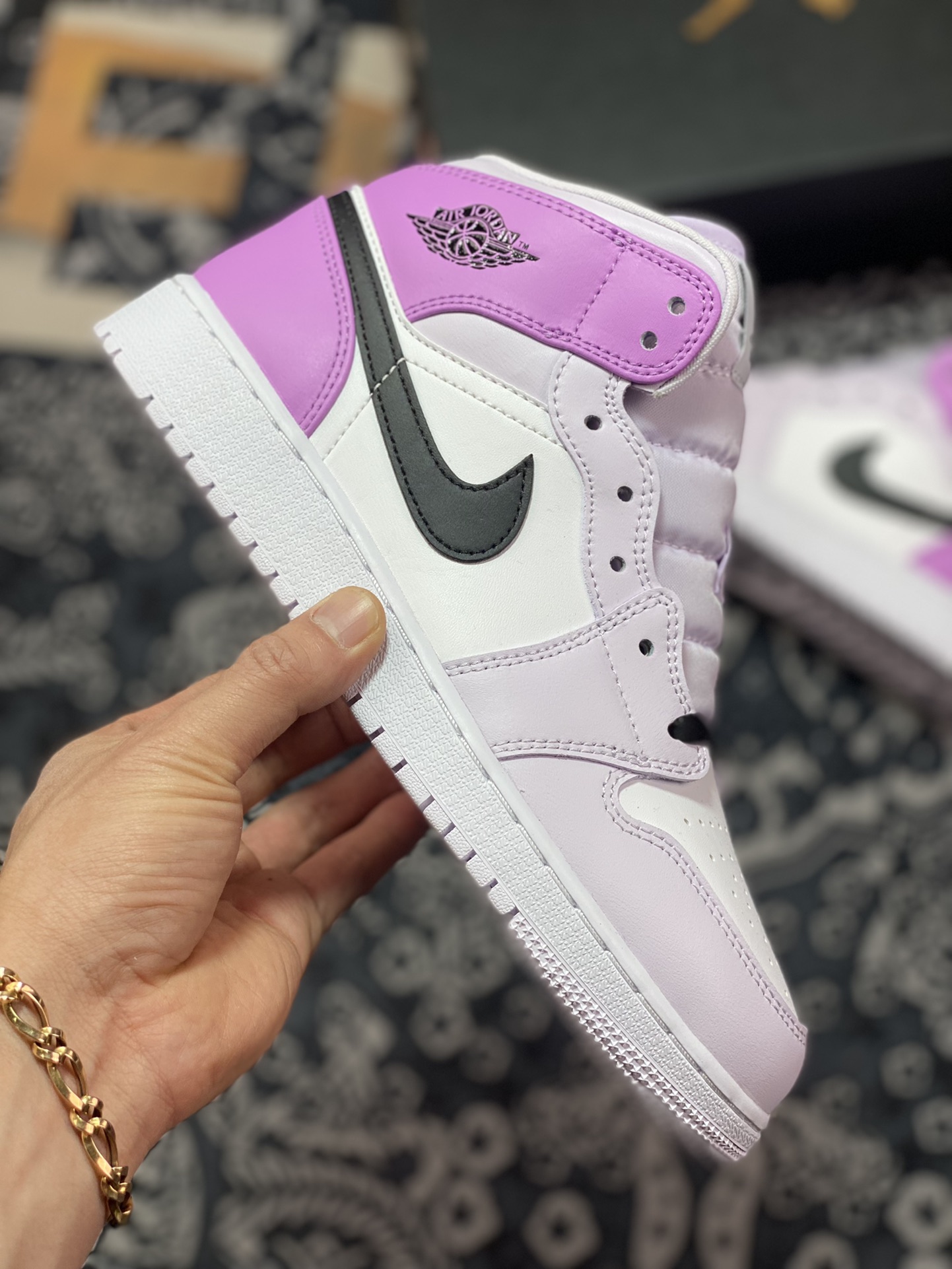 260 优选  DT纯原Air Jordan 1 Mid AJ1乔1中帮文化篮球鞋 渐变葡萄紫DQ8423-501