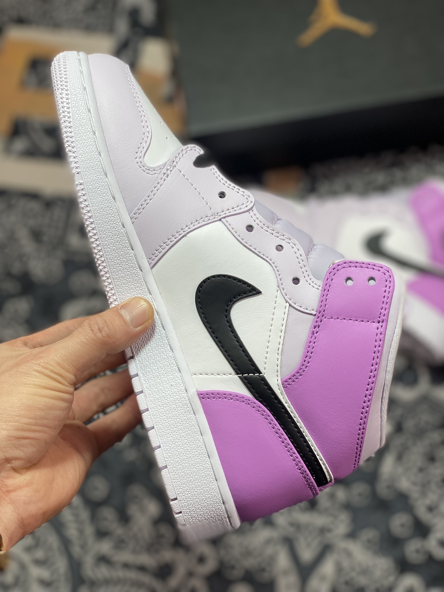 260 优选  DT纯原Air Jordan 1 Mid AJ1乔1中帮文化篮球鞋 渐变葡萄紫DQ8423-501