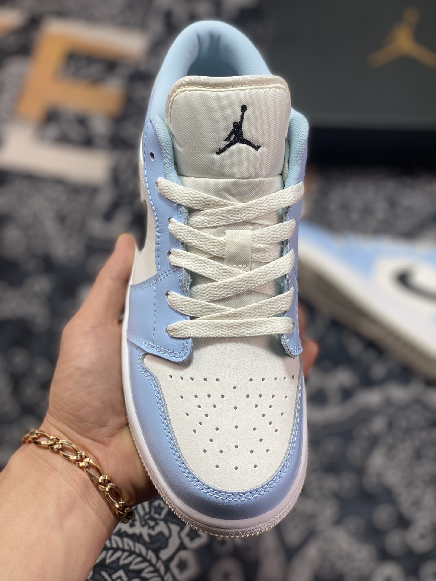 240 Air Jordan 1 Low AJ1乔1低帮文化篮球鞋 天蓝色554723-401