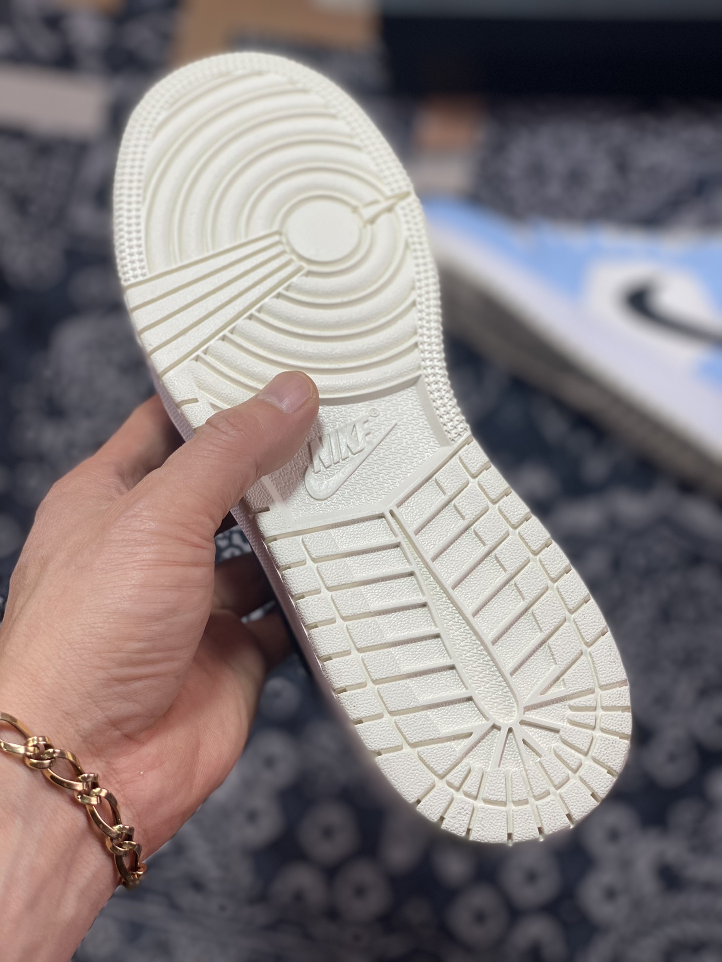 240 Air Jordan 1 Low AJ1乔1低帮文化篮球鞋 天蓝色554723-401