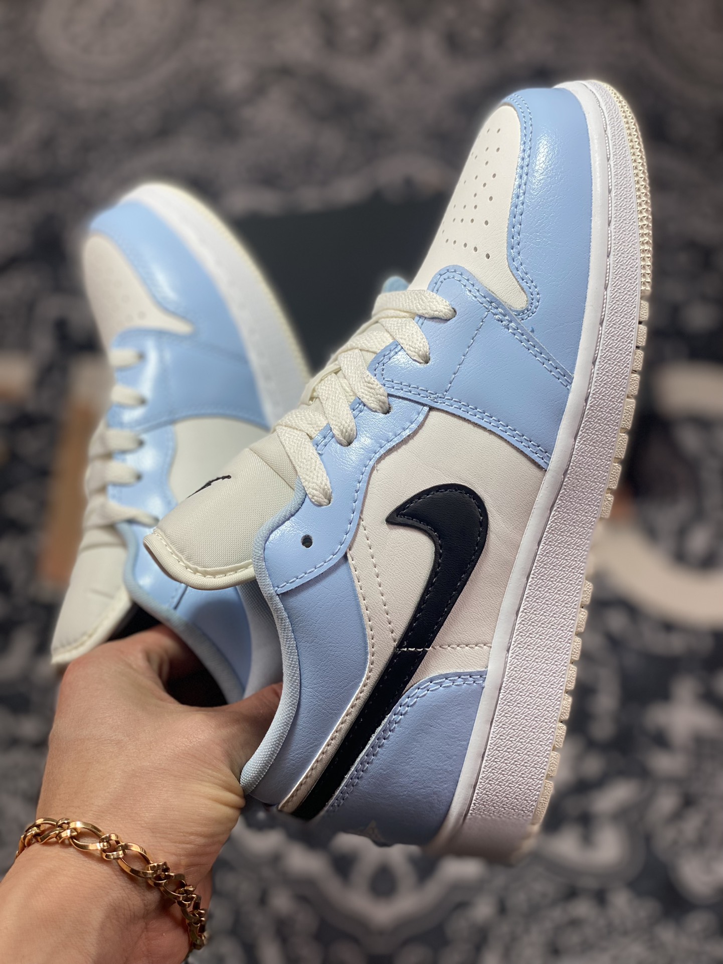 240 Air Jordan 1 Low AJ1乔1低帮文化篮球鞋 天蓝色554723-401