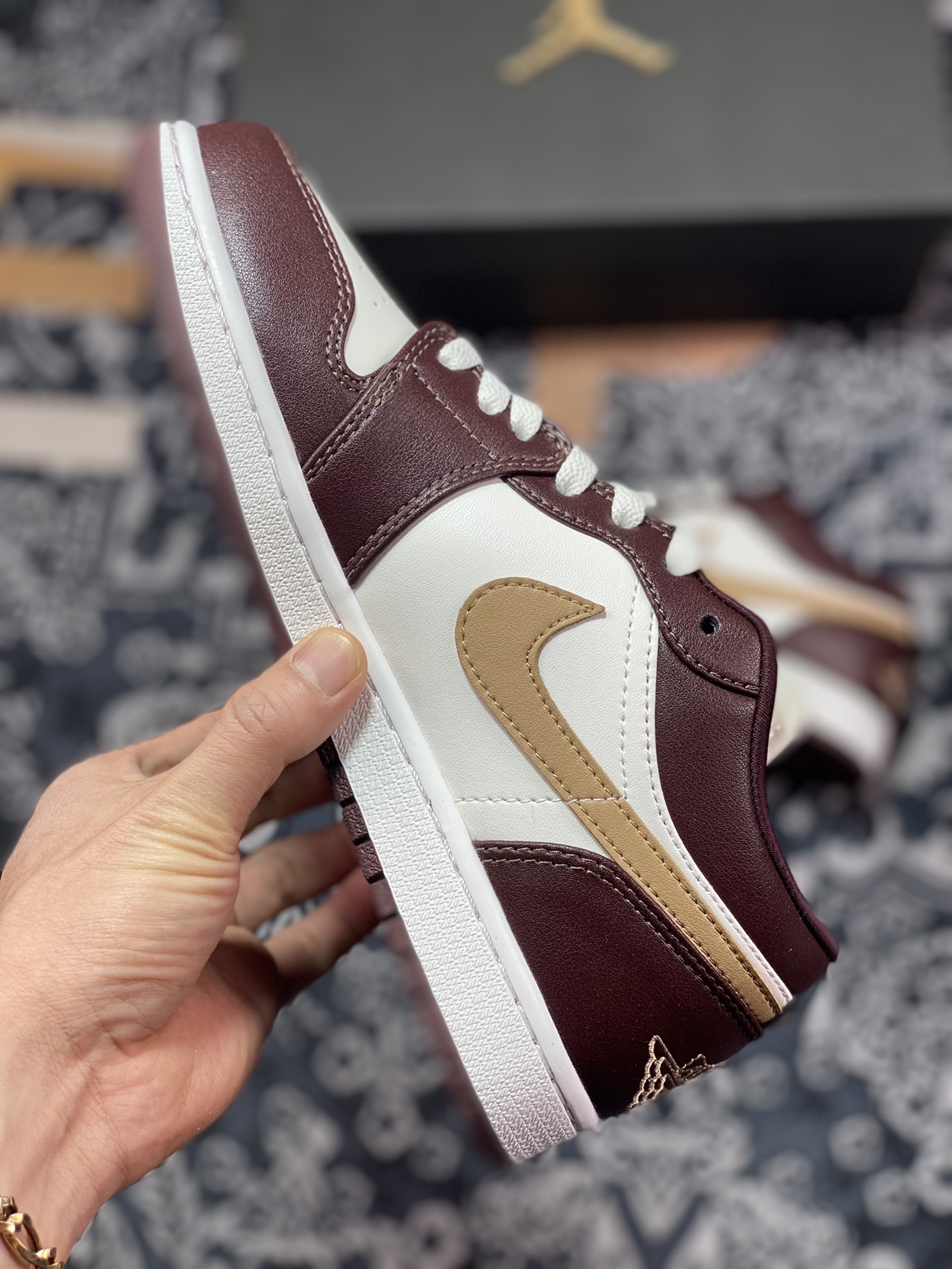 200 Air Jordan 1 Low 摩卡棕 DC0774-200