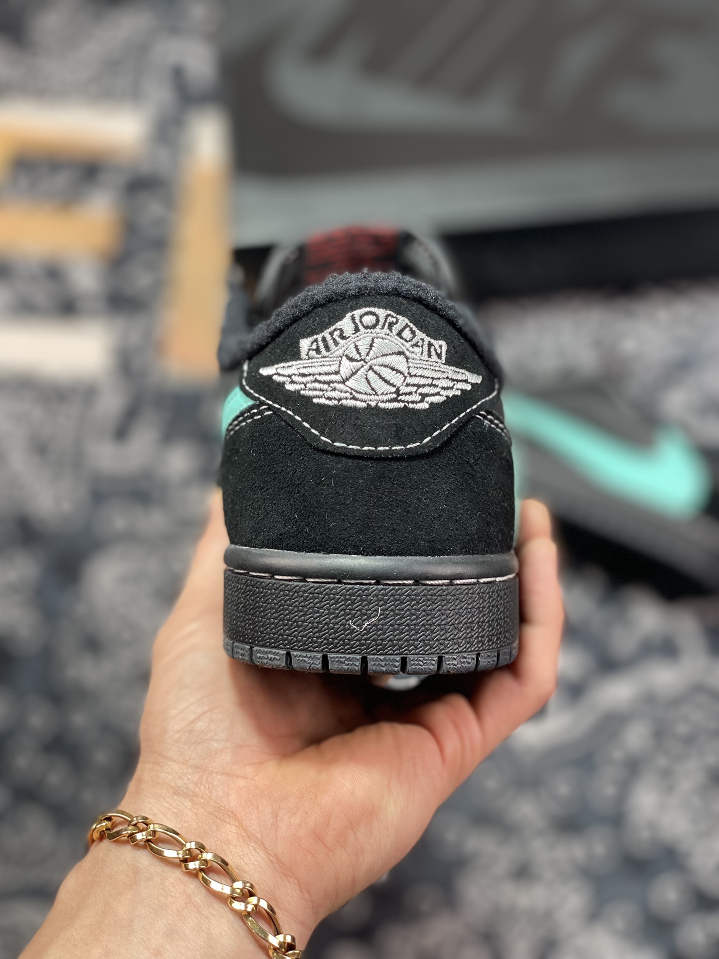 240 Travis Scott x Tiffany & Co. x Nike Air Jordan 1 Low OG SP”Tiffany Blue” DM7866-311