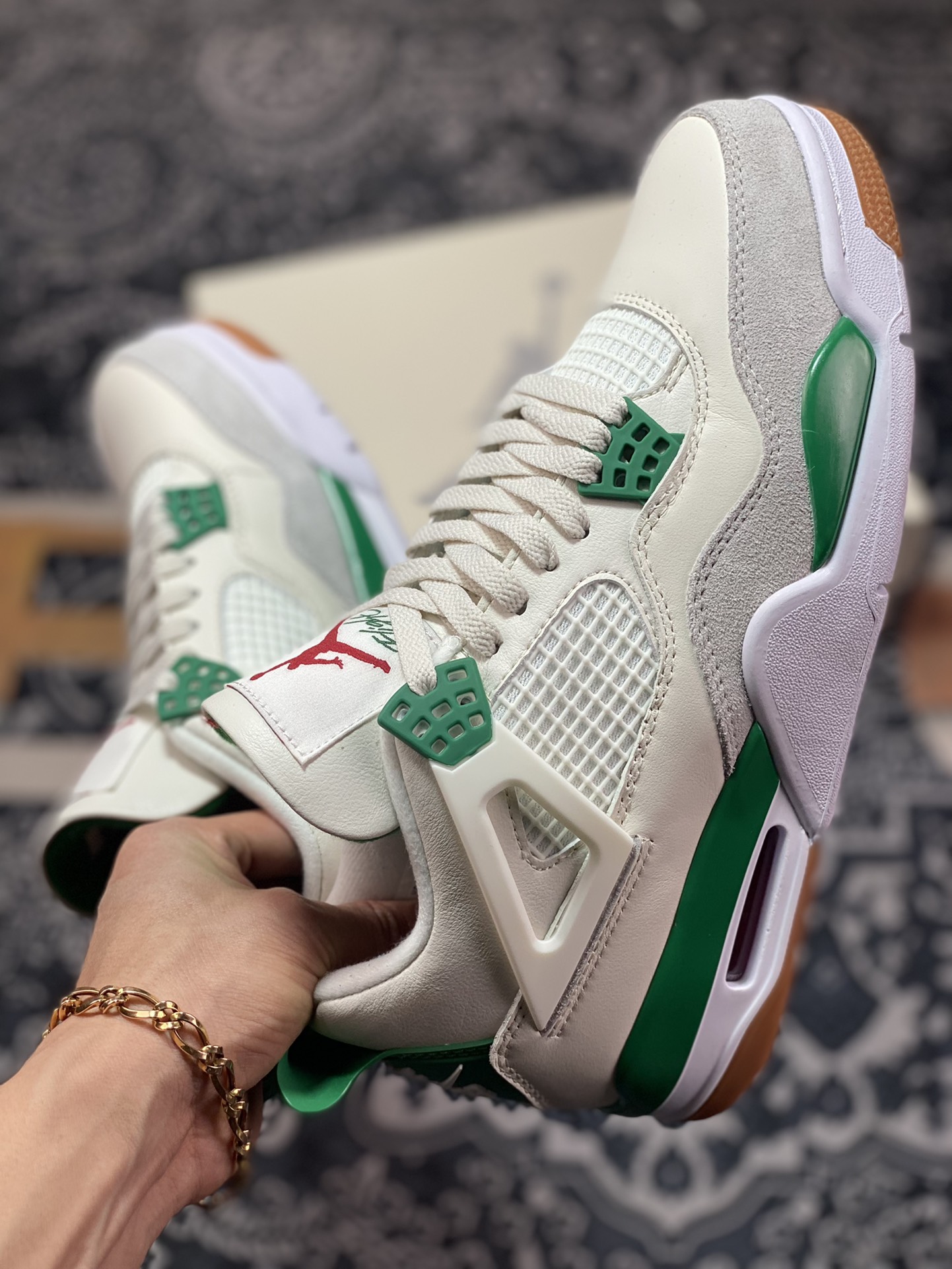 350 Nike SB x Air Jordan 4 Retro SP”Pine Green”迈克尔·乔丹AJ4代中帮“联名白绿松石绿”DR5415-103