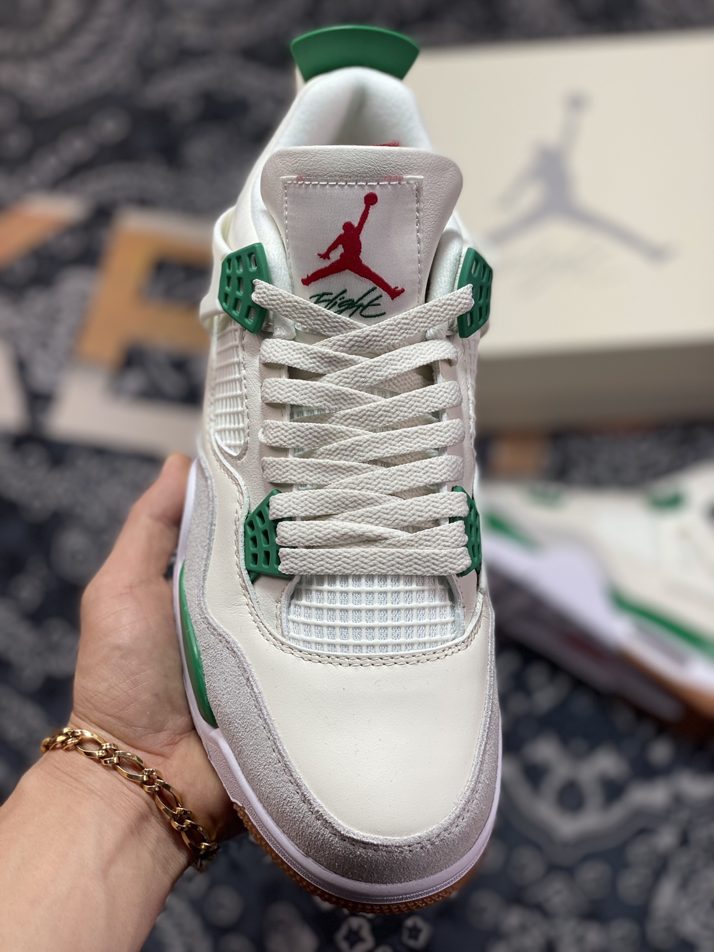 350 Nike SB x Air Jordan 4 Retro SP”Pine Green”迈克尔·乔丹AJ4代中帮“联名白绿松石绿”DR5415-103