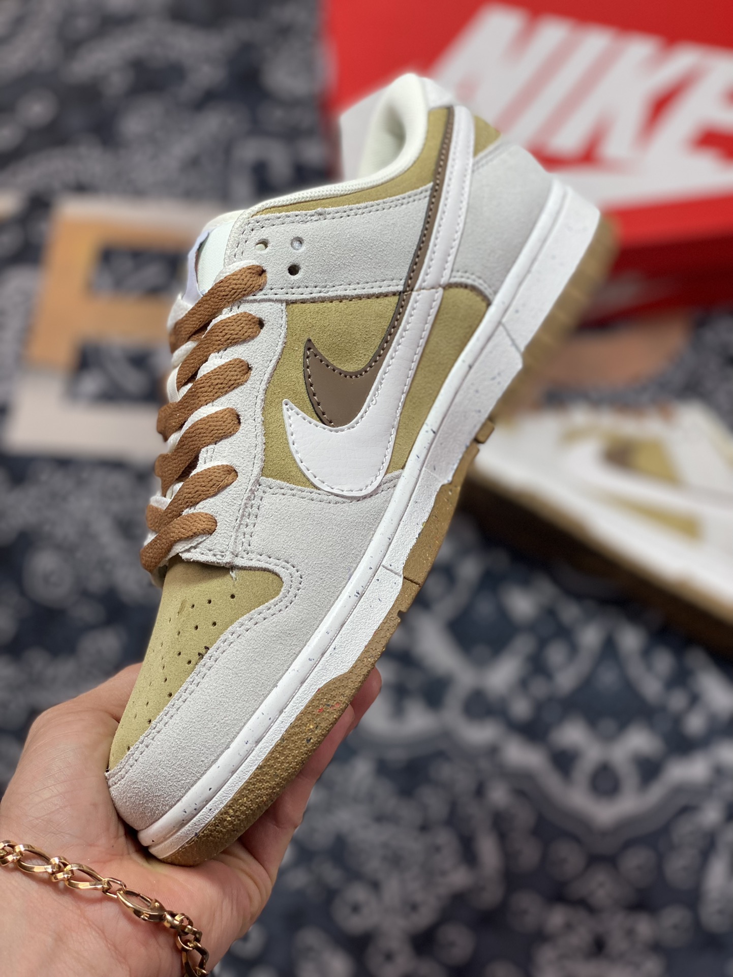 200 Nike Dunk Low SE ”85” 小熊饼干双钩 DO9457-100