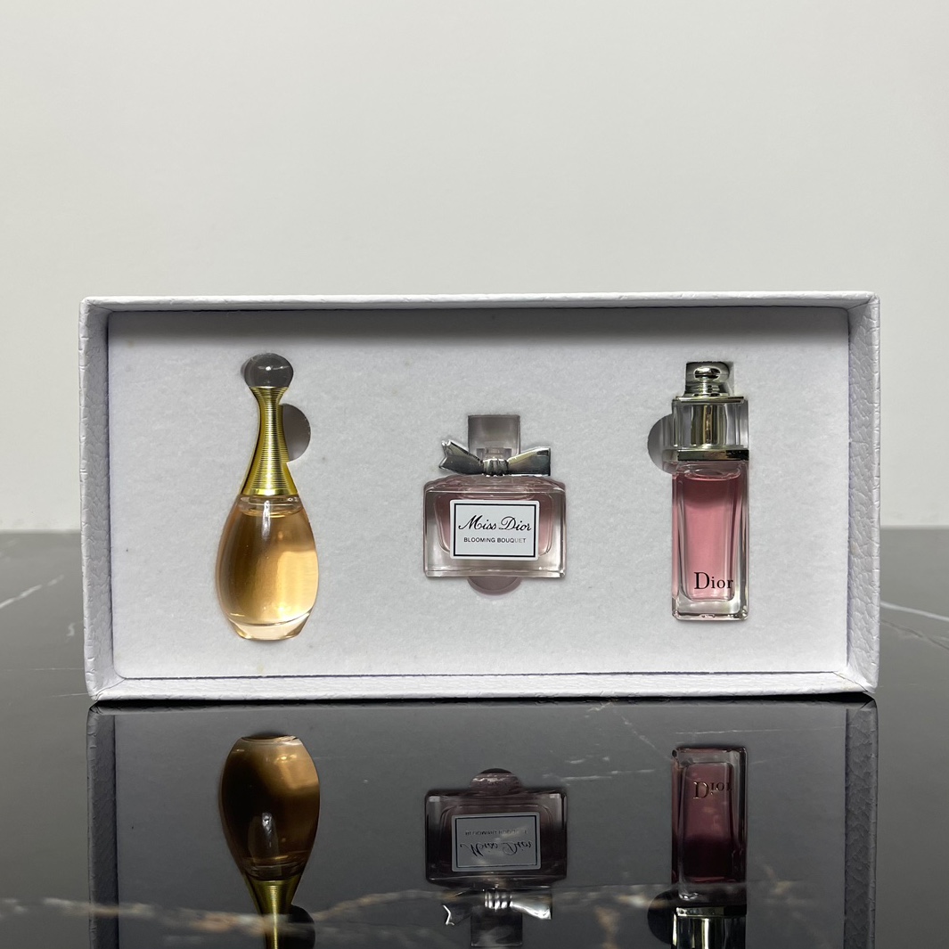 Dior Haute Couture Artisanal Perfumery Haute Fragrance Scent Perfume 2