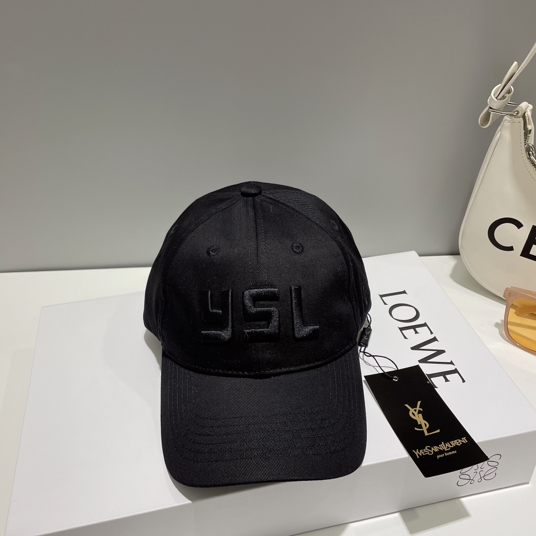 YSL圣罗兰限定棒球帽