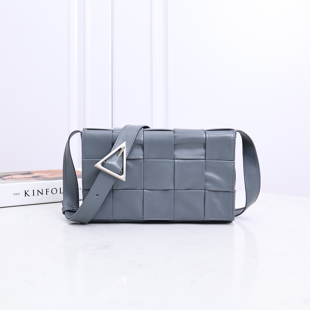 Bottega Veneta Cassette Intrecciato Waxy Calfskin Shoulder Bag