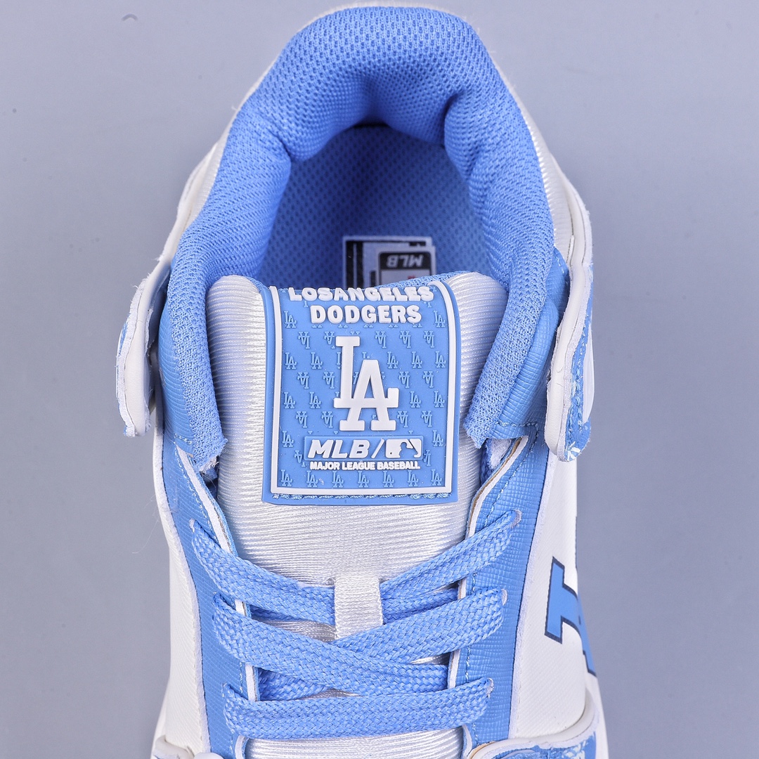 MLB Chunky Liner's popular single product senior shoe series is lightweight and thick-soled, versatile casual sports sneakers for men and women, lightweight rubber shoes