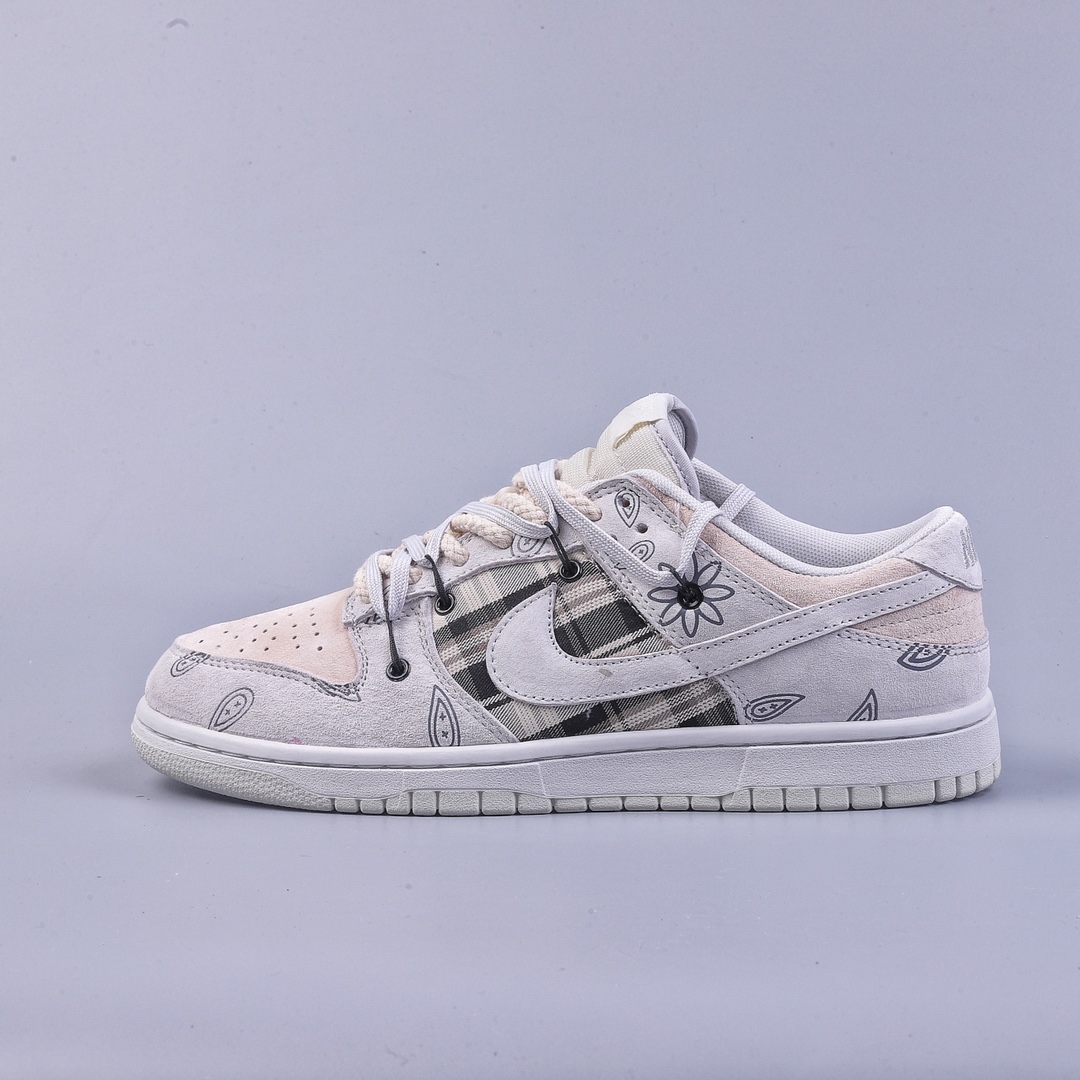 220 NIKE SB Dunk Low 复古腰果花 格纹贴布DD8338-001