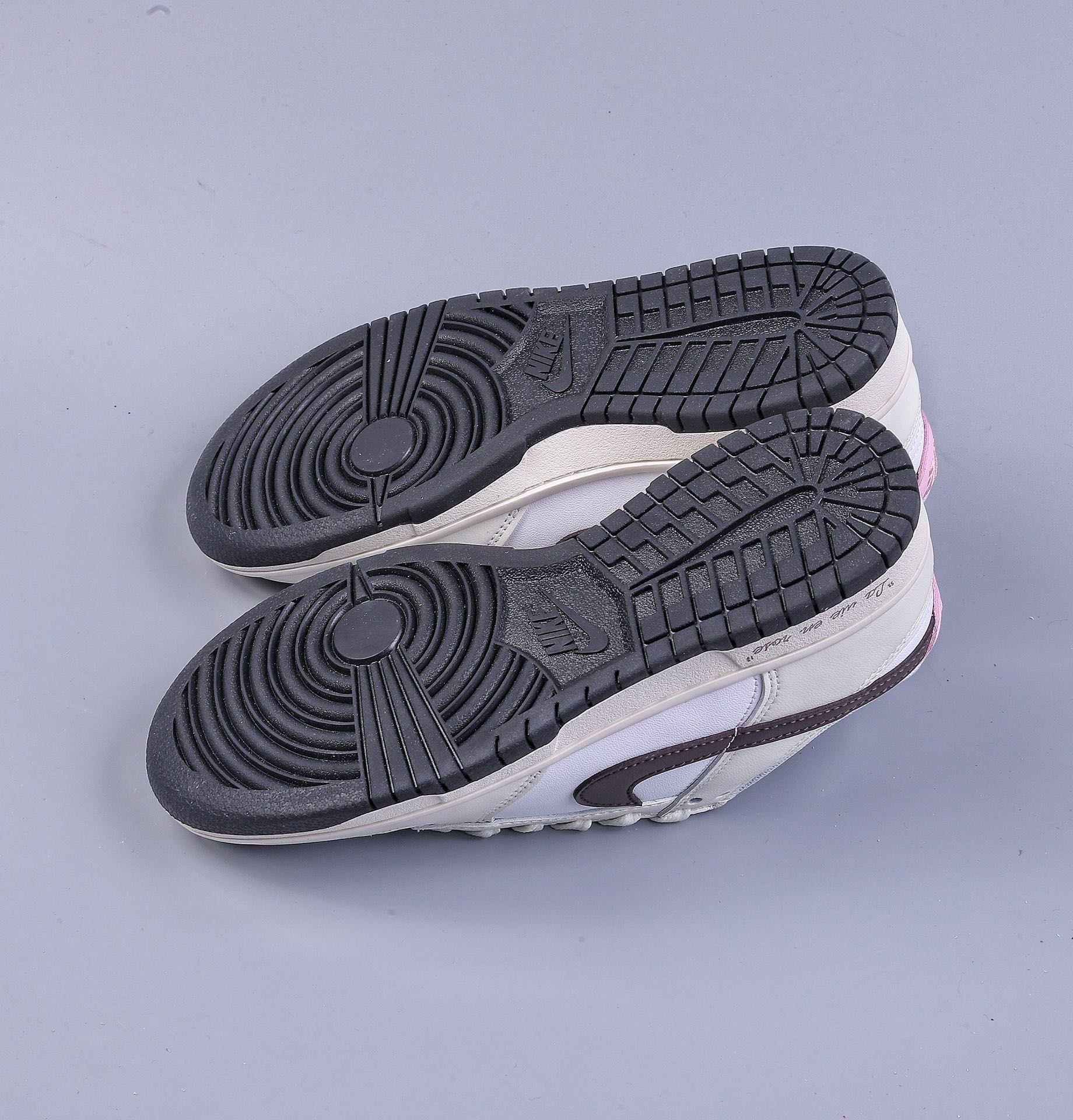 200 Nike SB Dunk Low 栗子棕杏仁白 DD1503-117