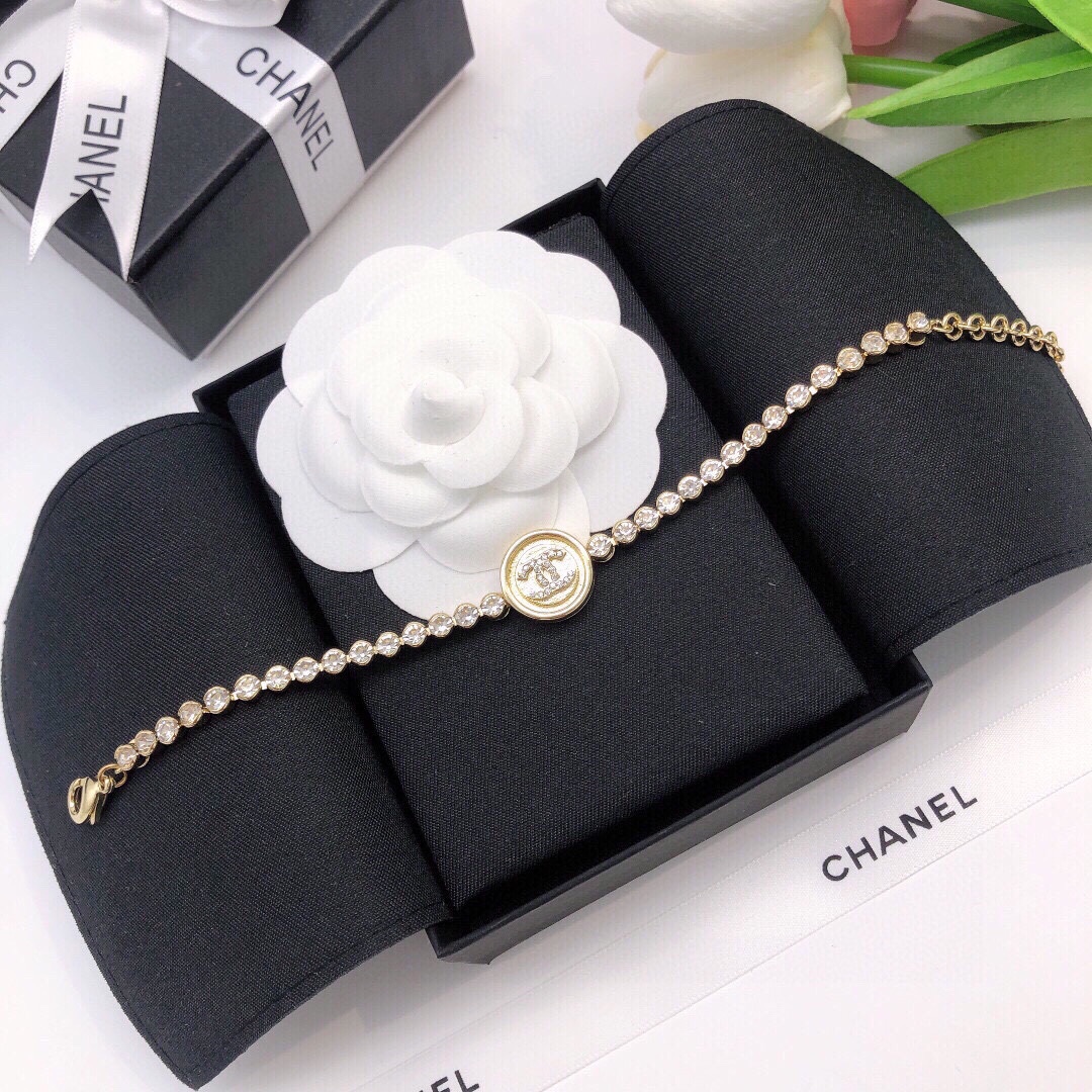 Chanel 香奈儿CHANEL 新品 小香双c镶钻手链