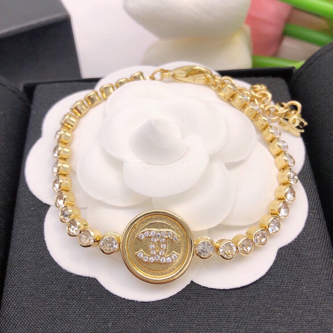 Chanel 香奈儿CHANEL 新品 小香双c镶钻手链