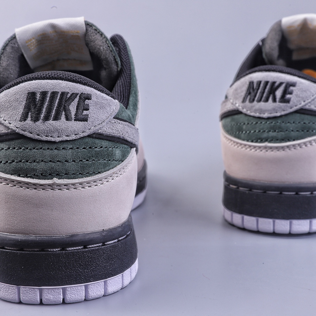 350 Z版Nk SB Dunk Low ”Kobe” 科比联名纪念款  LF2428-005