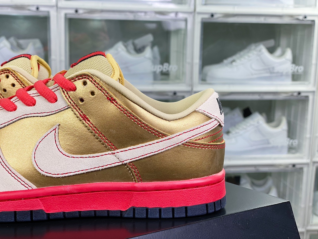 SB Dunk Low Pro”Money Cat”扣篮系列低帮休闲运动滑板板鞋“金色招财猫”304292-771