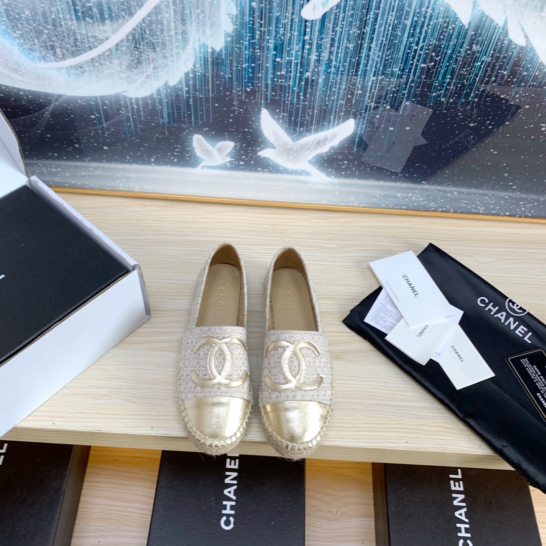 Chanel mirror quality
 Shoes Espadrilles White Spring/Summer Collection