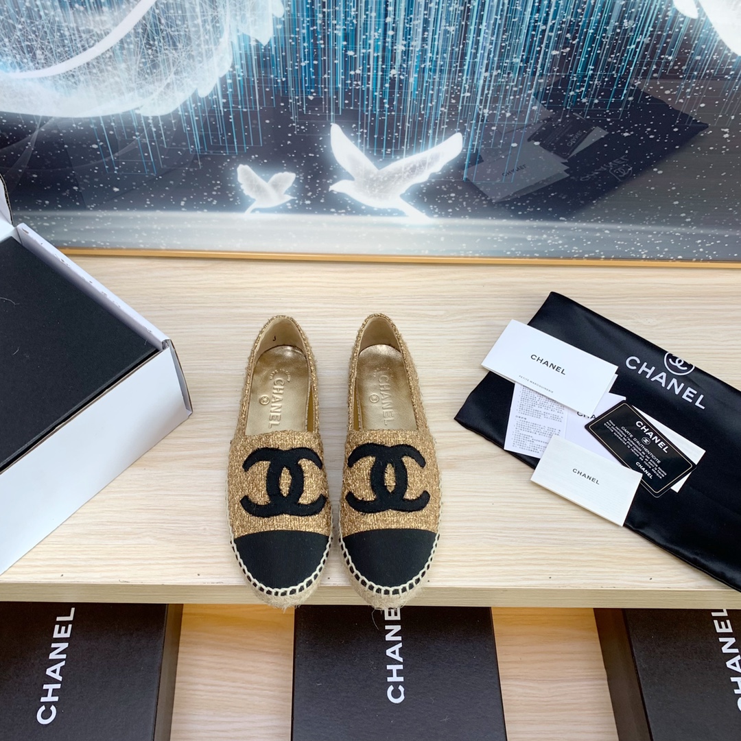 Chanel Shoes Espadrilles First Top
 White Spring/Summer Collection