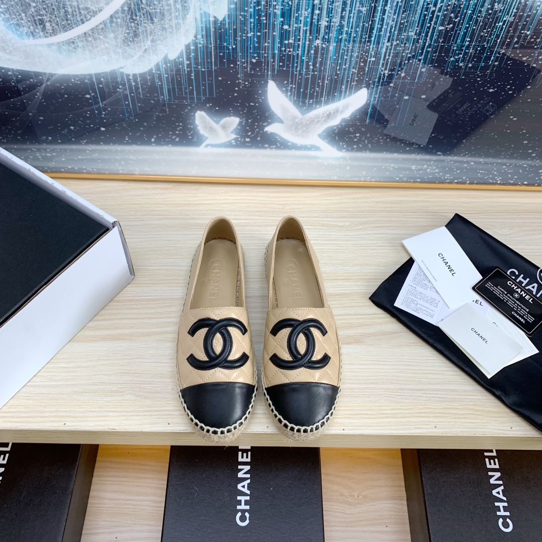 Chanel Shoes Espadrilles White Spring/Summer Collection