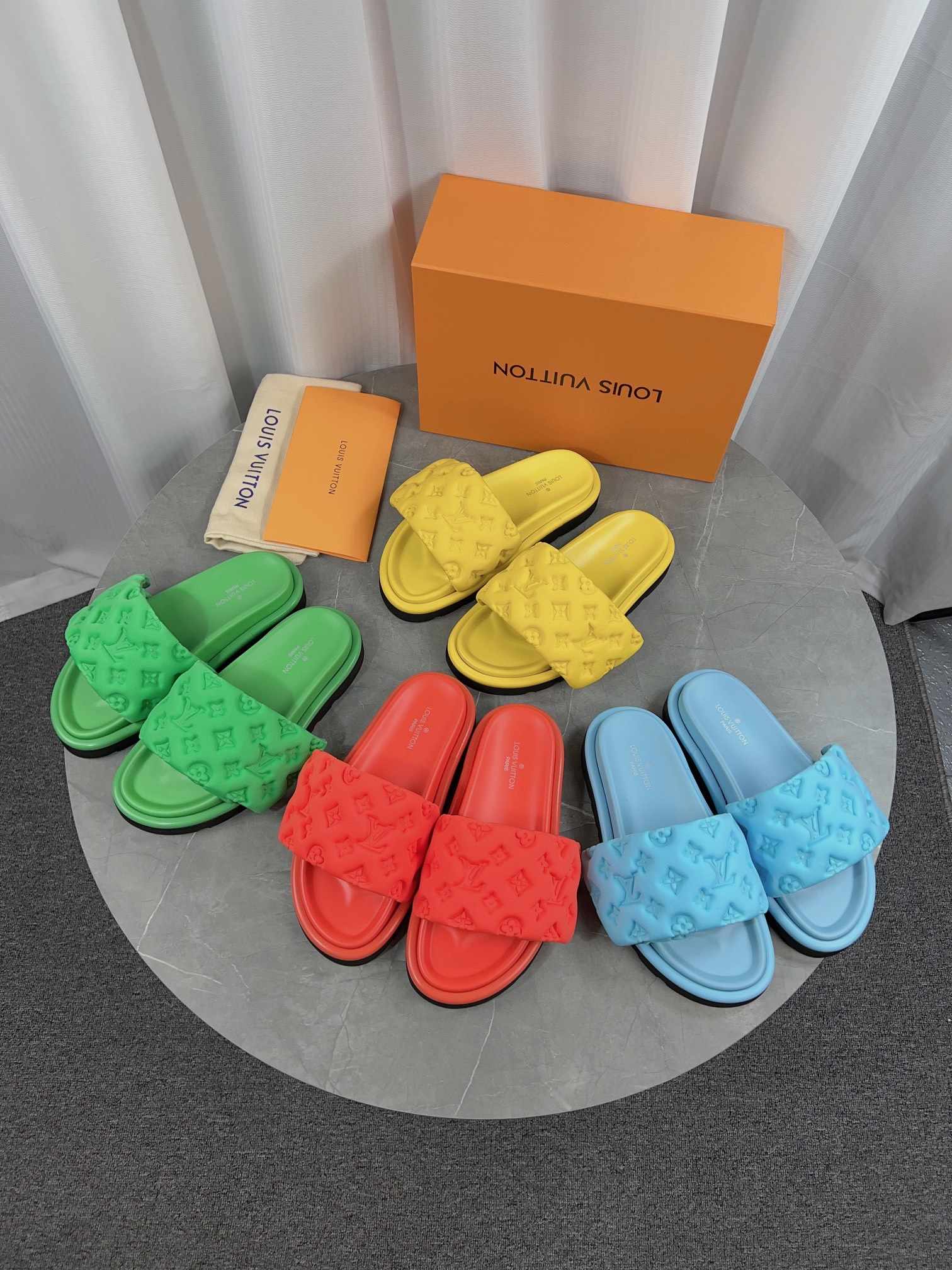 Louis Vuitton Pool Pillow Comfort Flat Sandal - Monogram Embossed Slides 10 i1679397725 7341 0