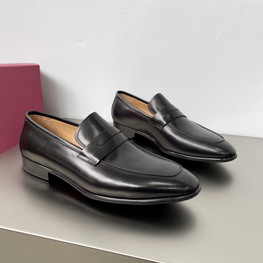 Ferragamo Haute Couture Classic Luxury Leather Shoe Ref.37992D8C 3