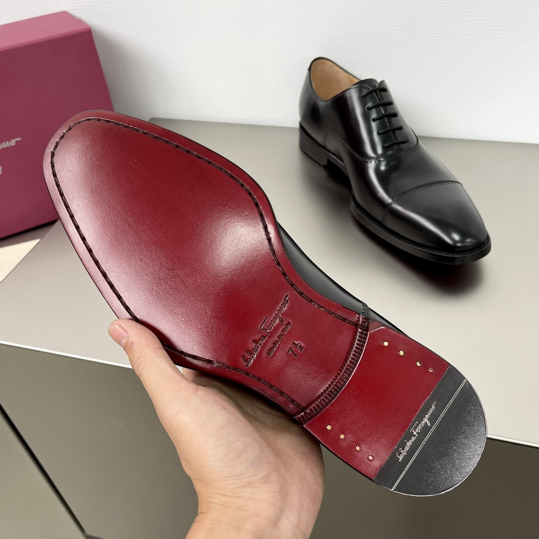 Ferragamo Handcrafted Premium Men's Leather Shoes 6