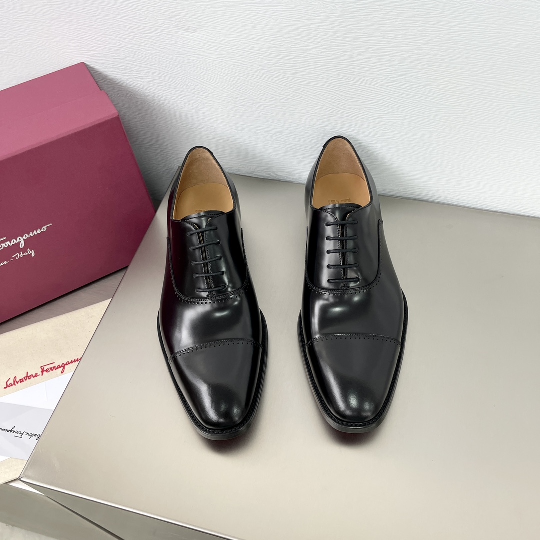 Ferragamo Handcrafted Premium Men's Leather Shoes 2