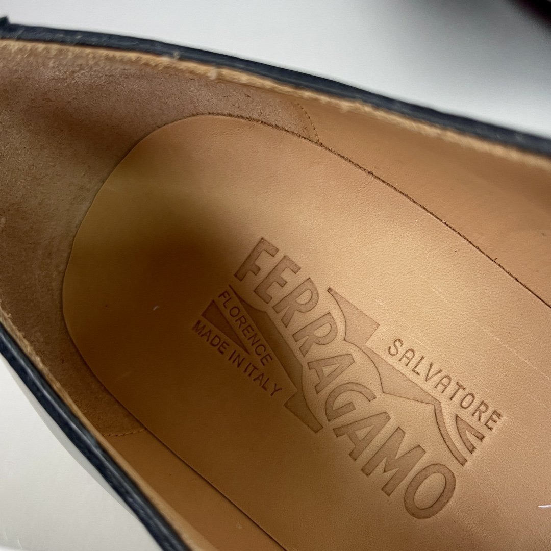 Ferragamo Handcrafted Premium Men's Leather Shoes 8