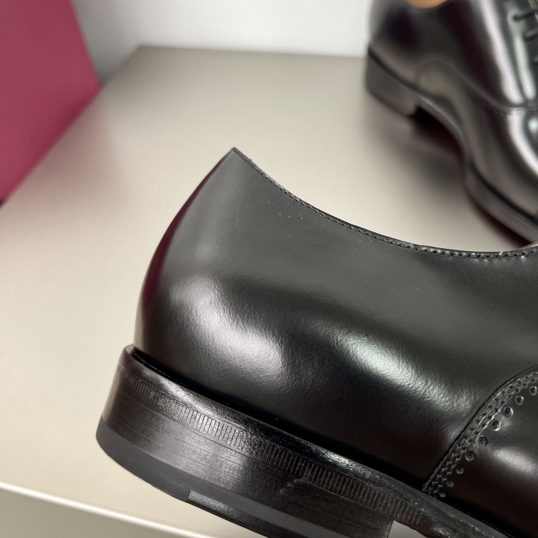 Ferragamo Handcrafted Premium Men's Leather Shoes 7