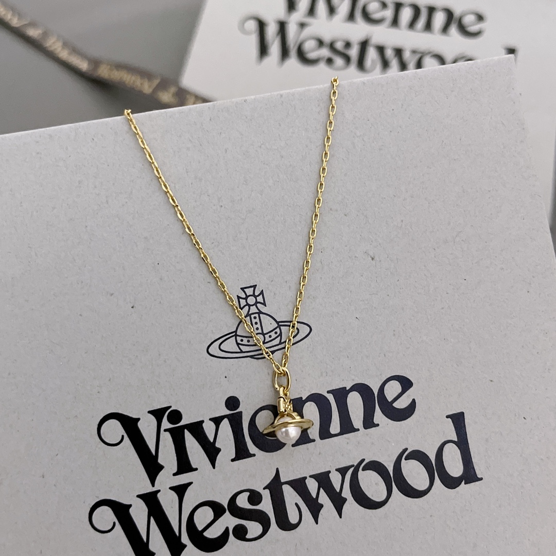 VivienneWestwoodZ1160宝宝什么是快乐星球来这就是快乐星球！超精致的立体迷你土星项链重