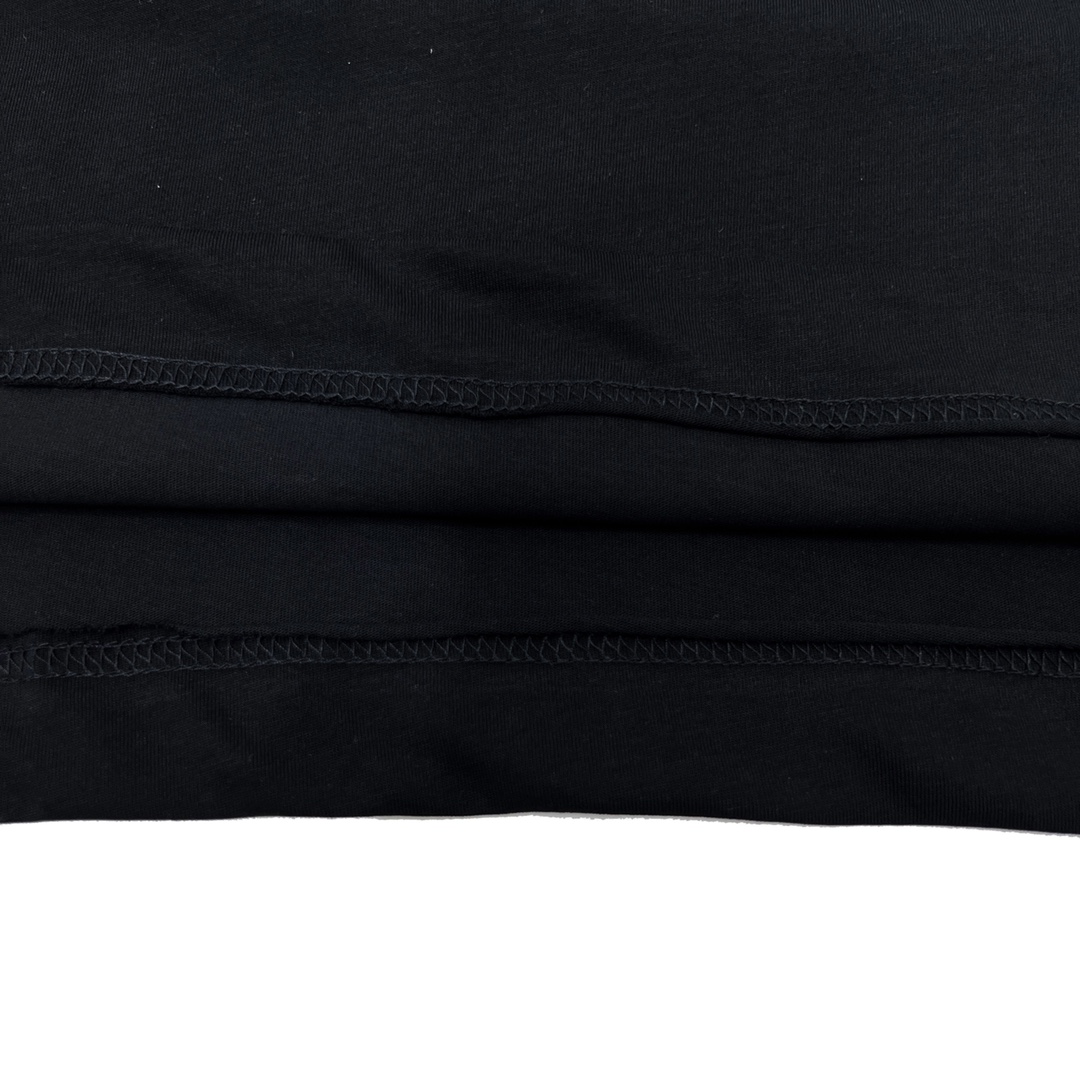 180 Givenchy 纪梵希 23SS 镂空字母刺绣短袖T恤
