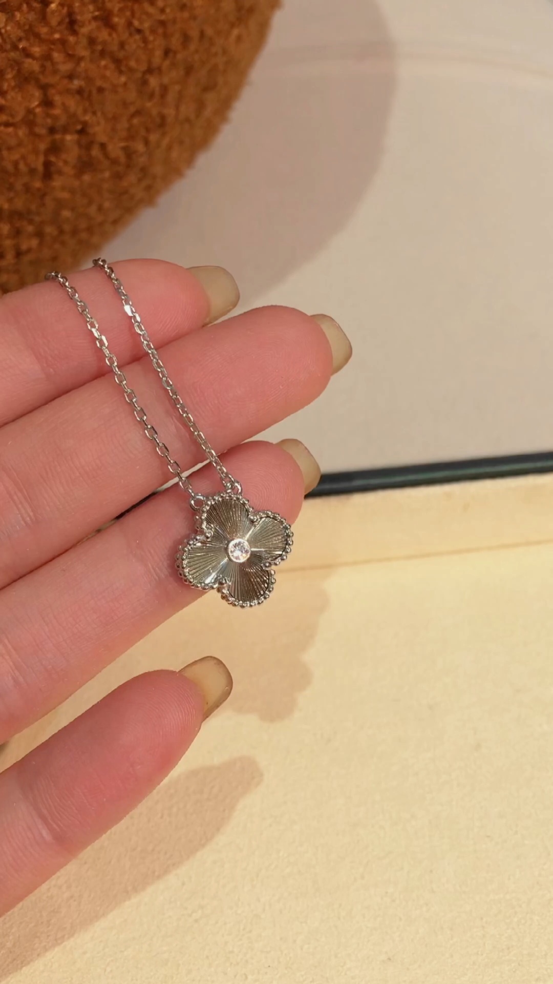 VCA Necklace