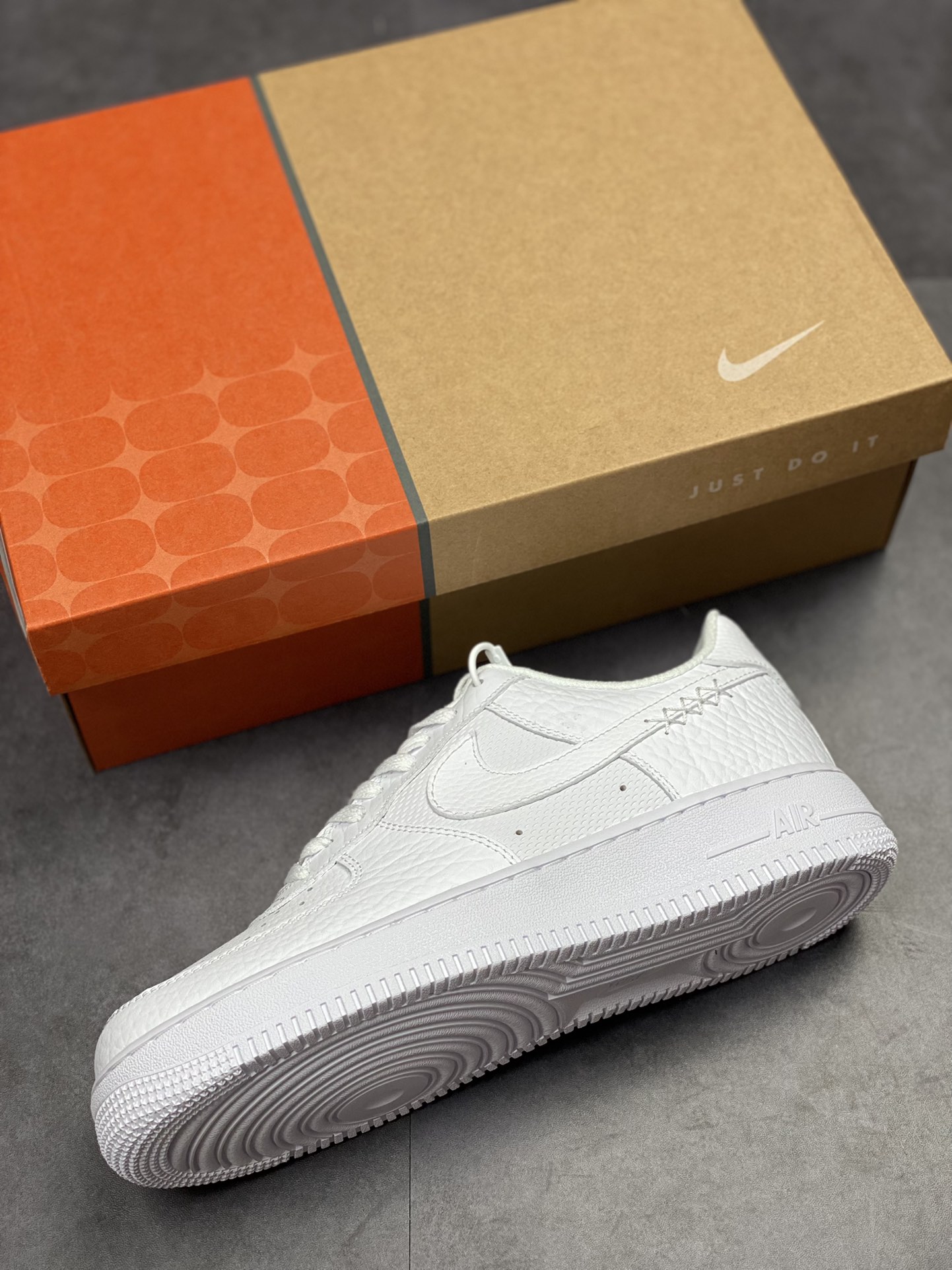 Nike Air Force 1 Low 07 grained tumbled pure white DZ4711-100