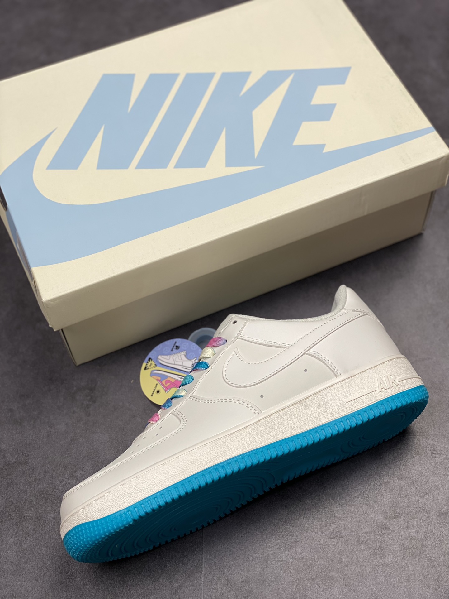 Nike Air Force 1 Low 07 七彩热感应 CH6696-326
