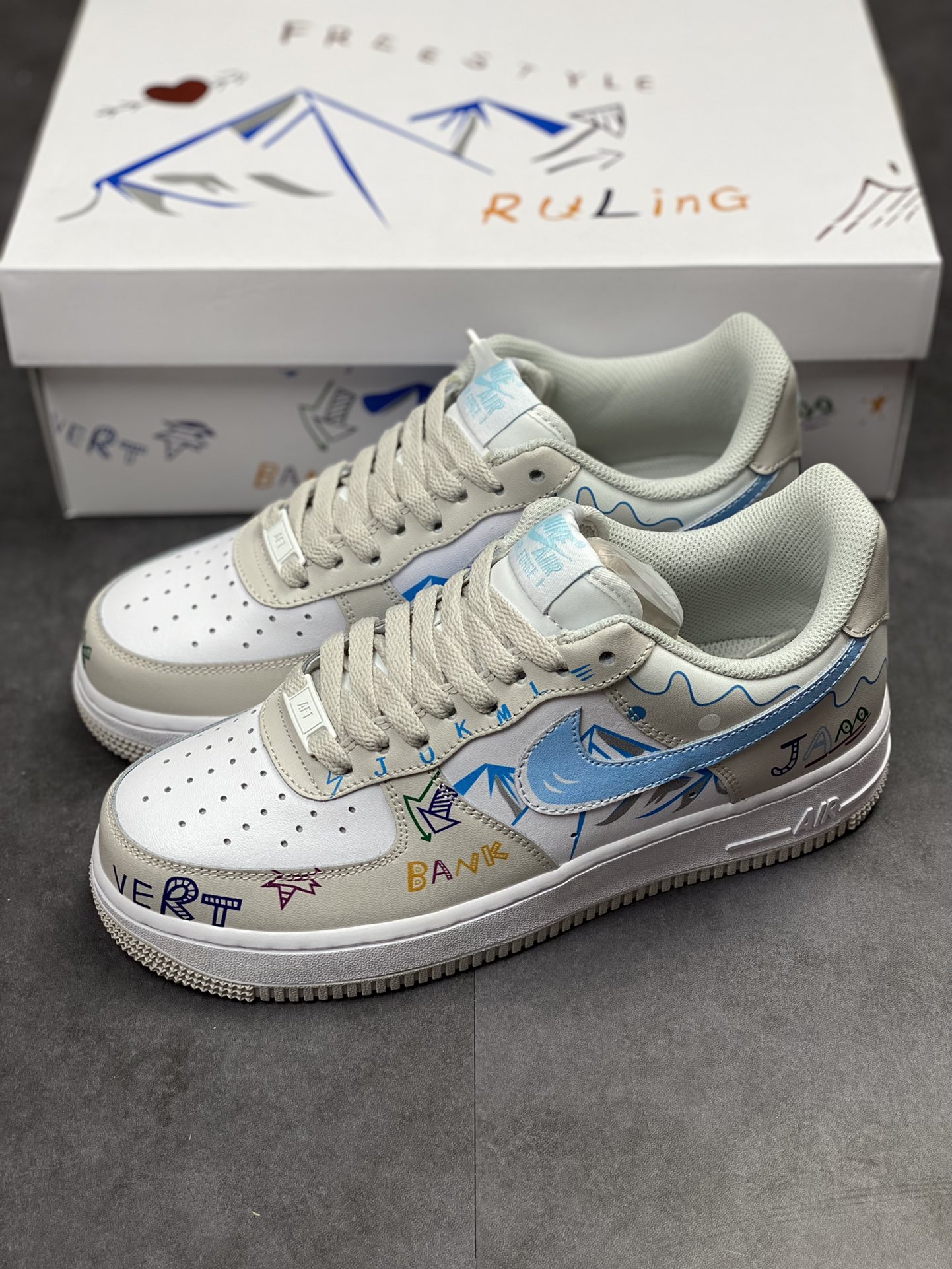 Nike Air Force 1 Low 07 冰山涂鸦 CW2288-219