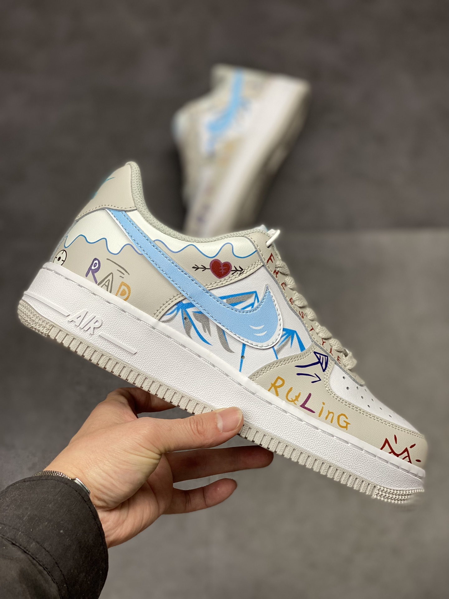 Nike Air Force 1 Low 07 冰山涂鸦 CW2288-219