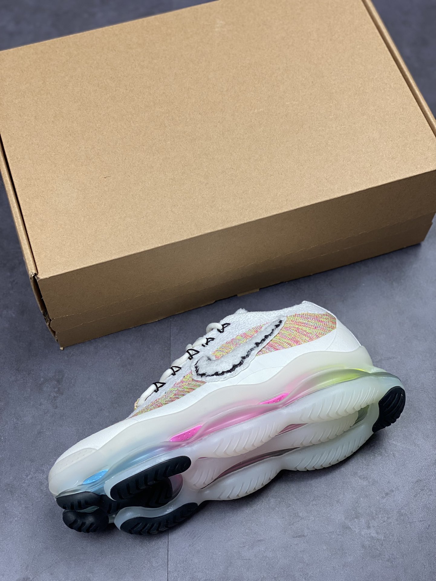 Nike Air Max Scorpion FK 正确版本