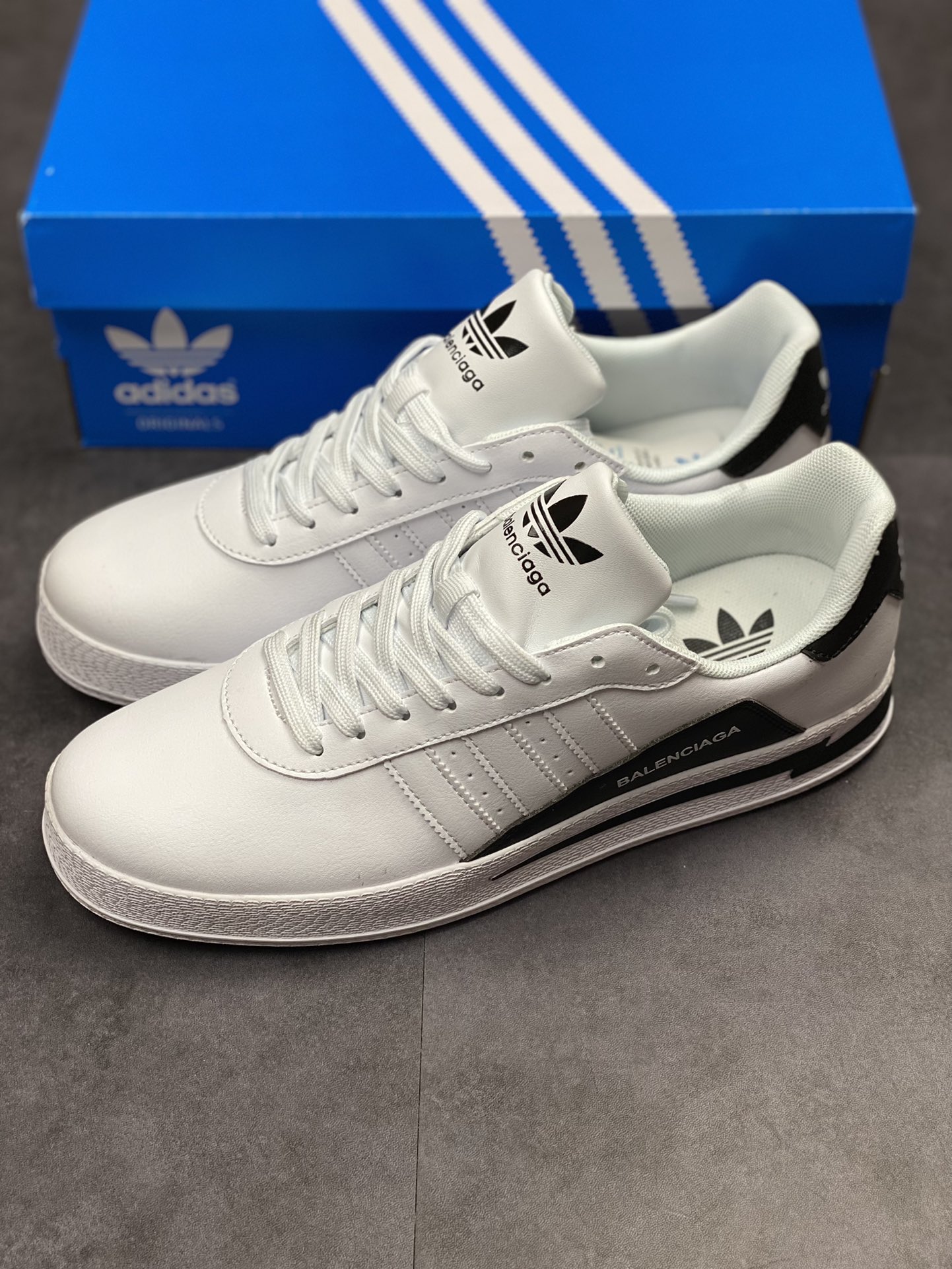 Adidas X Campus X NBHD Adidas X BALENCIAGA joint model GW8852