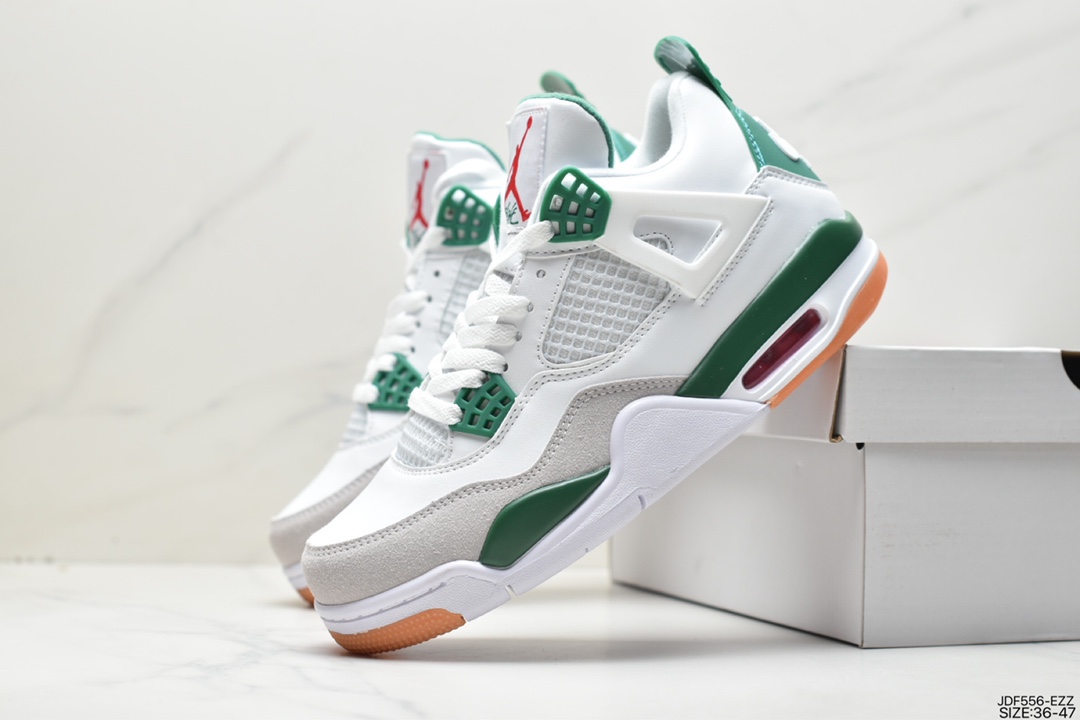 125 Nike Air Jordan 4 Retro OG”Fire Red”迈克尔·乔丹AJ4代DR5415-103