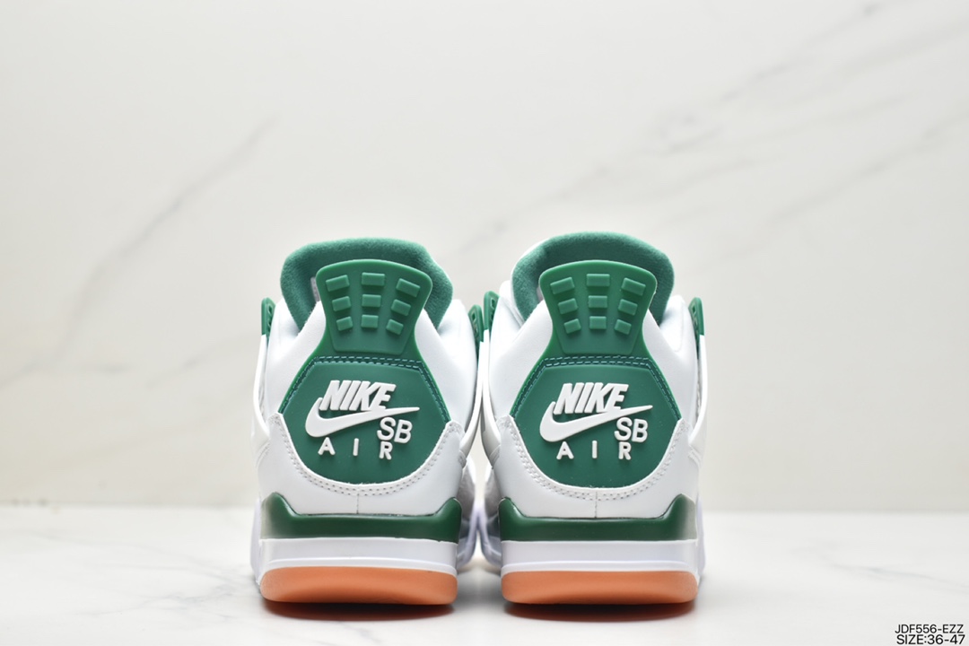 125 Nike Air Jordan 4 Retro OG”Fire Red”迈克尔·乔丹AJ4代DR5415-103