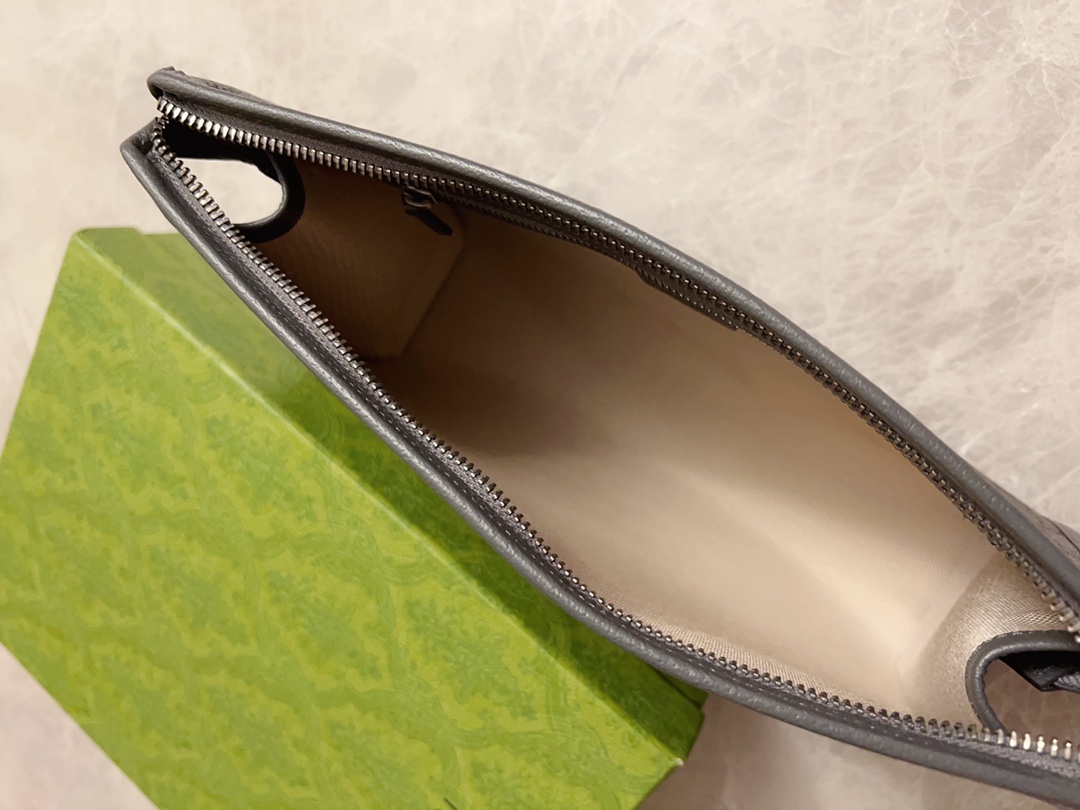 Gucci Ophidia GG Supreme Grey clutch everyday