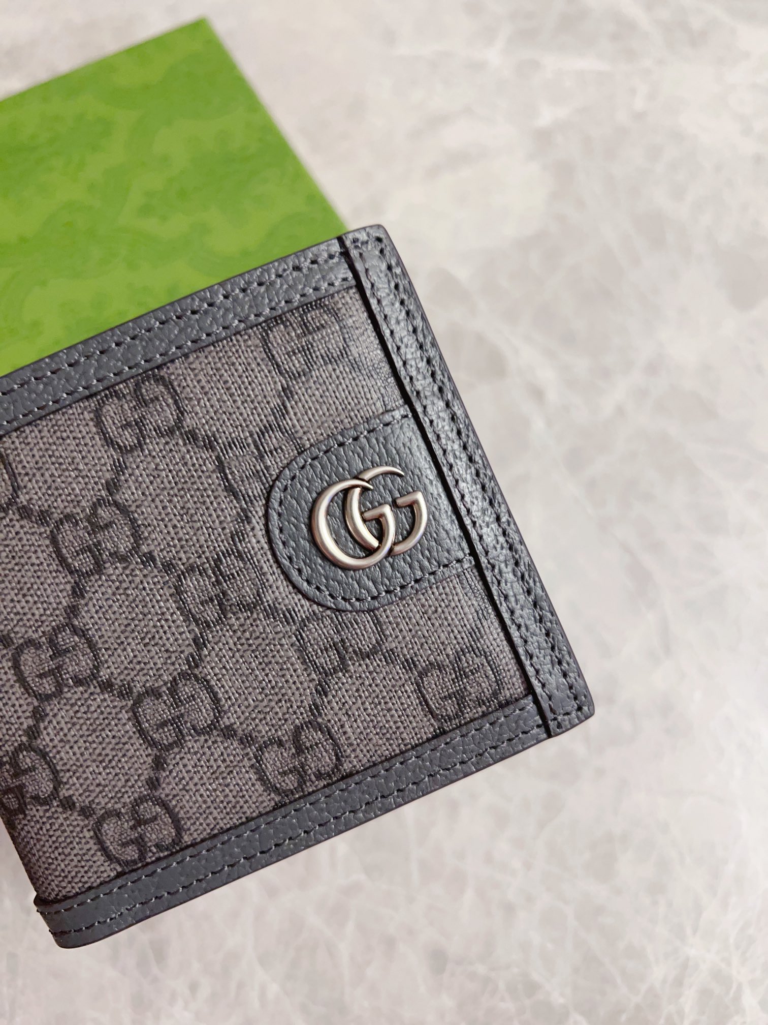 Gucci Ophidia GG Supreme Gray Black everyday