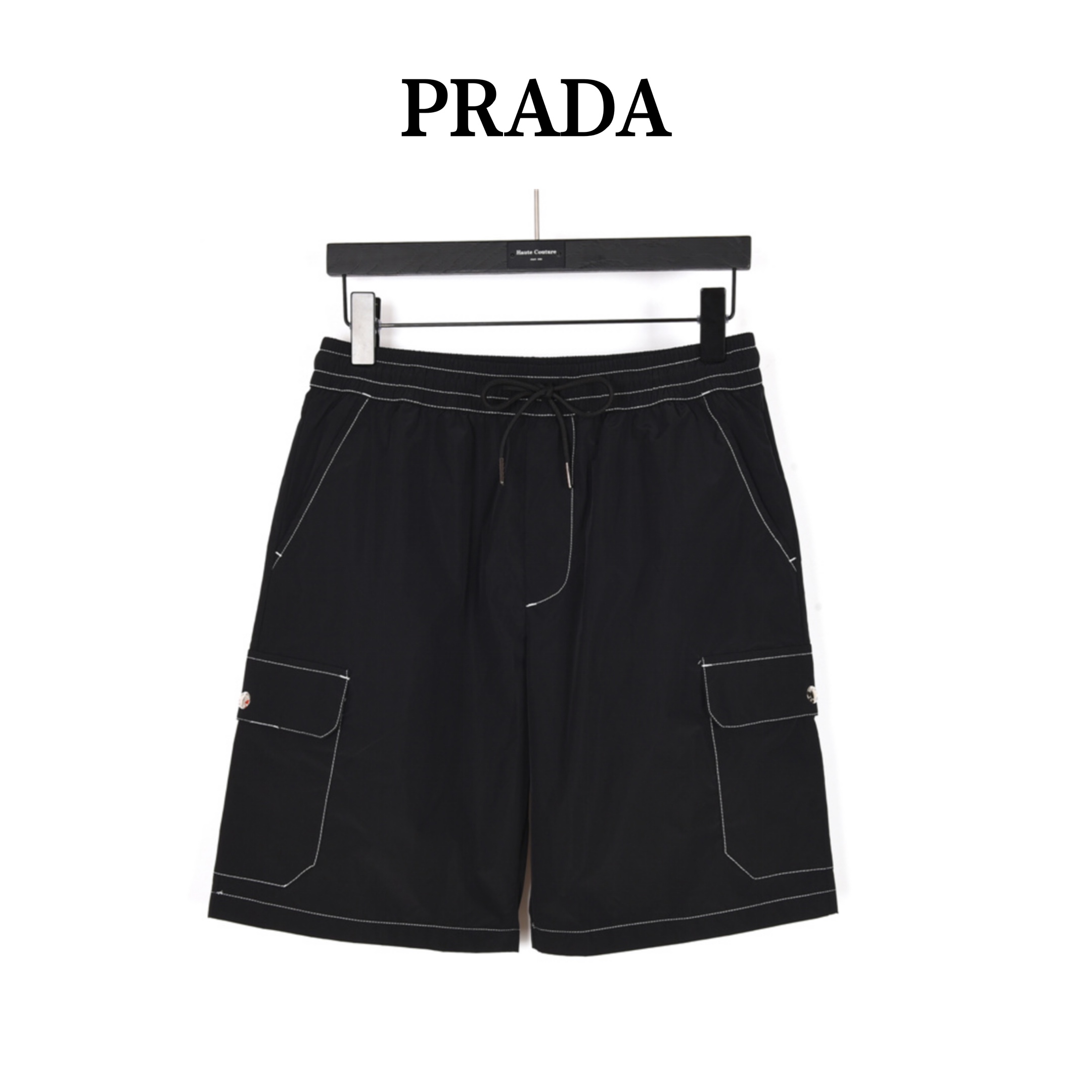 Prada /普拉达 23ss 三角标撞色缝线尼龙短裤