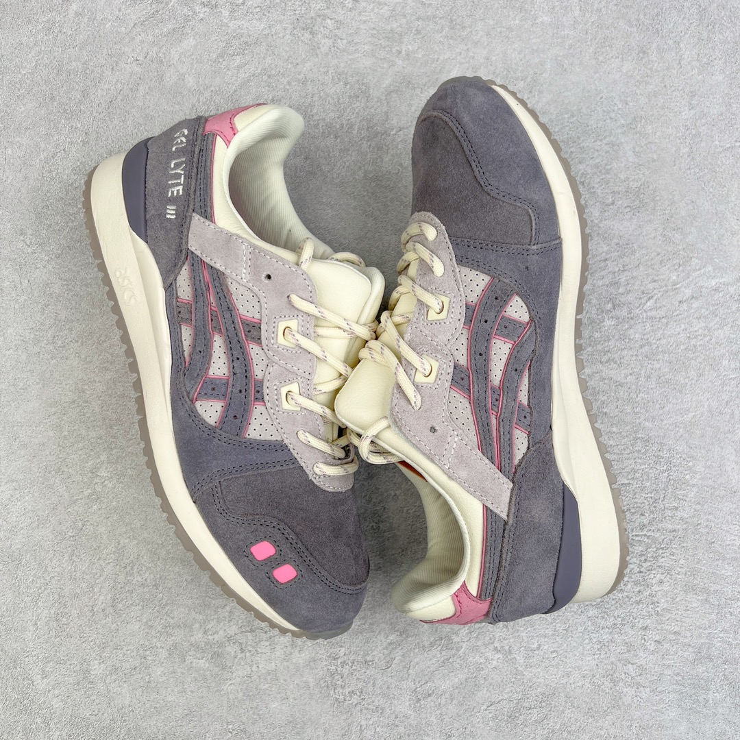 图片[3]-＃纯原福利 Asics Gel-Lyte III 亚瑟士3代系列低帮经典复古休闲运动跑步鞋 伴随着复古跑鞋的再度盛行，让不少运动品牌都将自家经典鞋款重新带回，ASICS 亚瑟士这两年受到众多球鞋爱好者追捧。近期，ASICS 亚瑟士以自己经典的 GEL-LYTE III OG 为蓝本推出了两双全新配色。第一双选择了灰色、藏蓝色和蒂芙尼蓝色拼接呈现，随之妆点一抹粉色，使整双鞋低调又不失细节。材质选择了大面积麂皮与网眼面料打造，保证了质感与透气性兼备。最后以略微泛黄的中底收尾，完善整体设计。另一双以深浅不同的卡其色打造鞋身，缀以淡紫色丰富鞋身细节，想必第一双会更加适合女生上脚。用料与上一双完全相同，提供了优秀的质感。尺码：36 37 37.5 38 39 39.5 40 40.5 41.5 42 42.5 43.5 44 45-选品中心