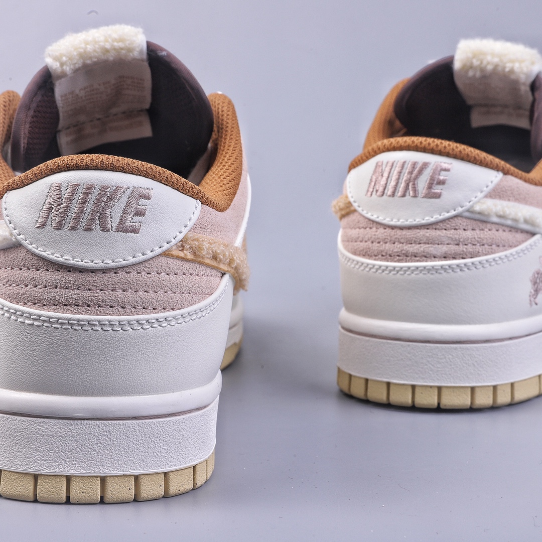 280 GT版NK Dunk Low ” Year of the Rabbit ” 联名款低帮休闲板鞋 FD4203-211