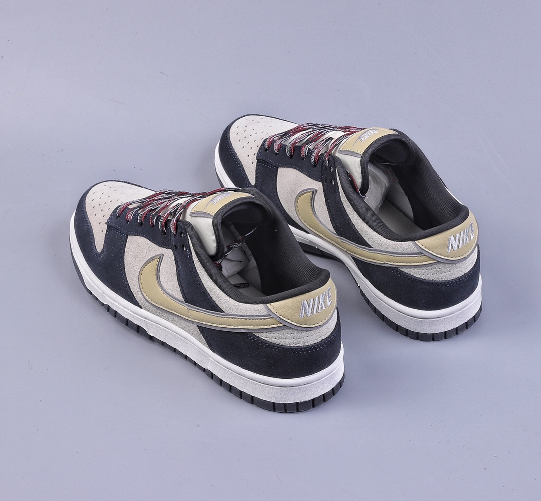 Version A NK Dunk Low Black and White Coconut Milk Panda DV3054-001