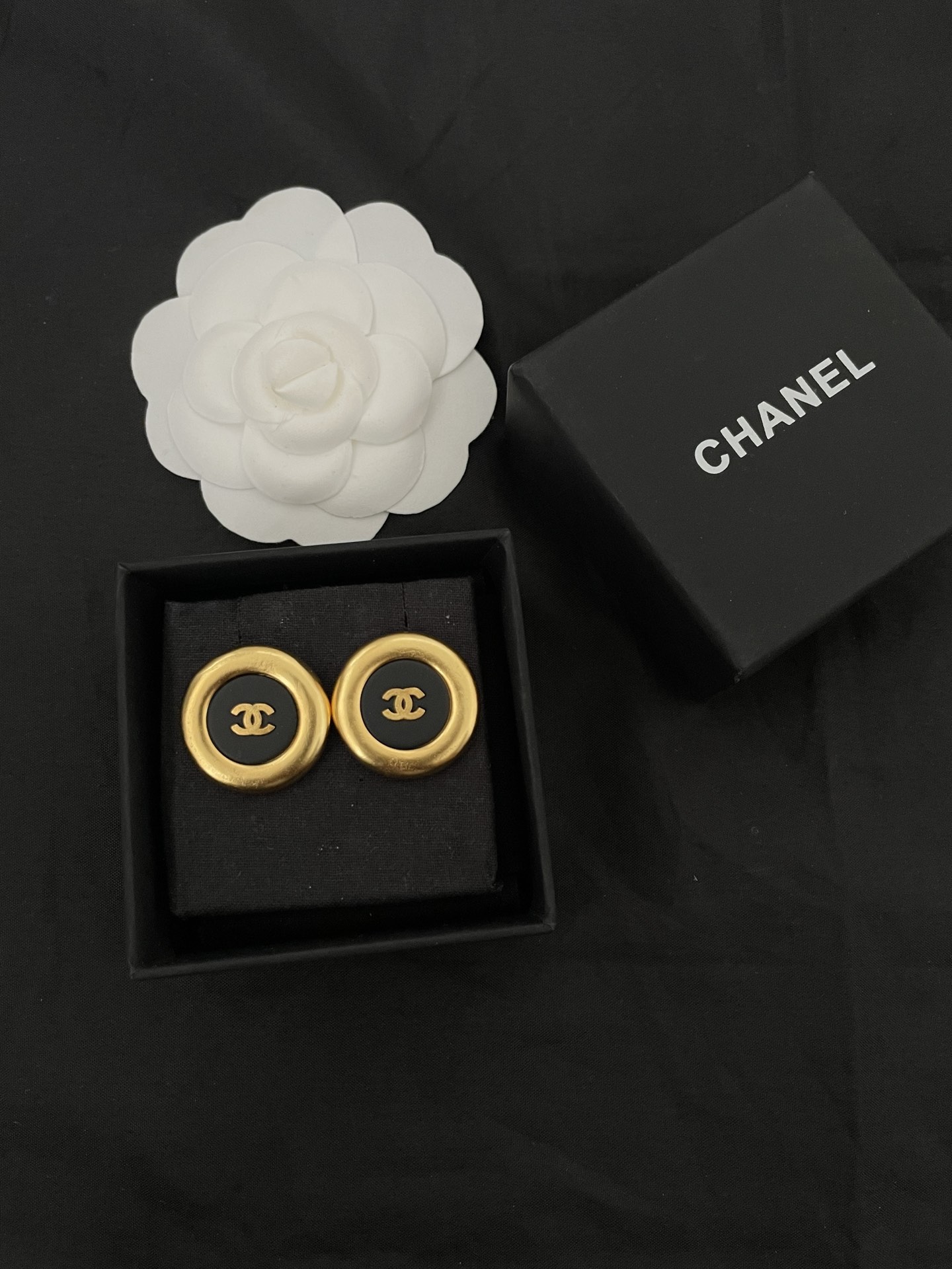 Chanel Shop
 Jewelry Earring Black Vintage