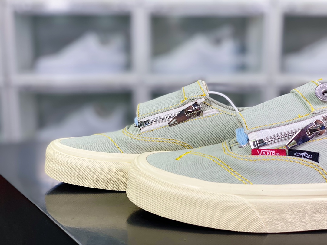 Shane Gonzales x 【Vans】 Vault Authentic Zip VLT Anaheim zipper VN0A7Y12DNM