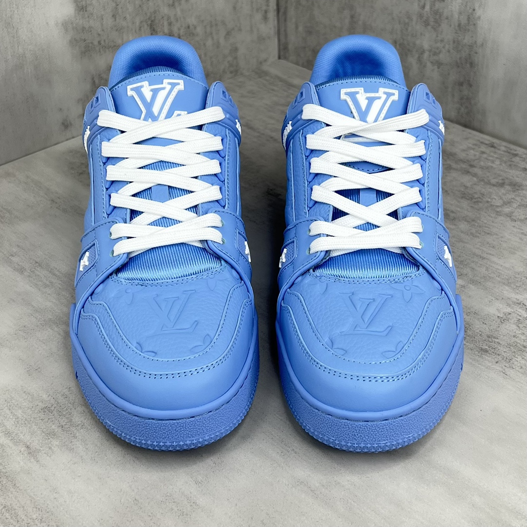 Louis Vuitton 新款上架 2023 Louis*Vuitto* LV Trainer 最新走秀款 大底和面料私模 绝对下血本费心思的一款鞋子 自Vifgil到来之后而设计的这一系列 每一季度都深受众多粉丝的青睐 TPU 大底 包装